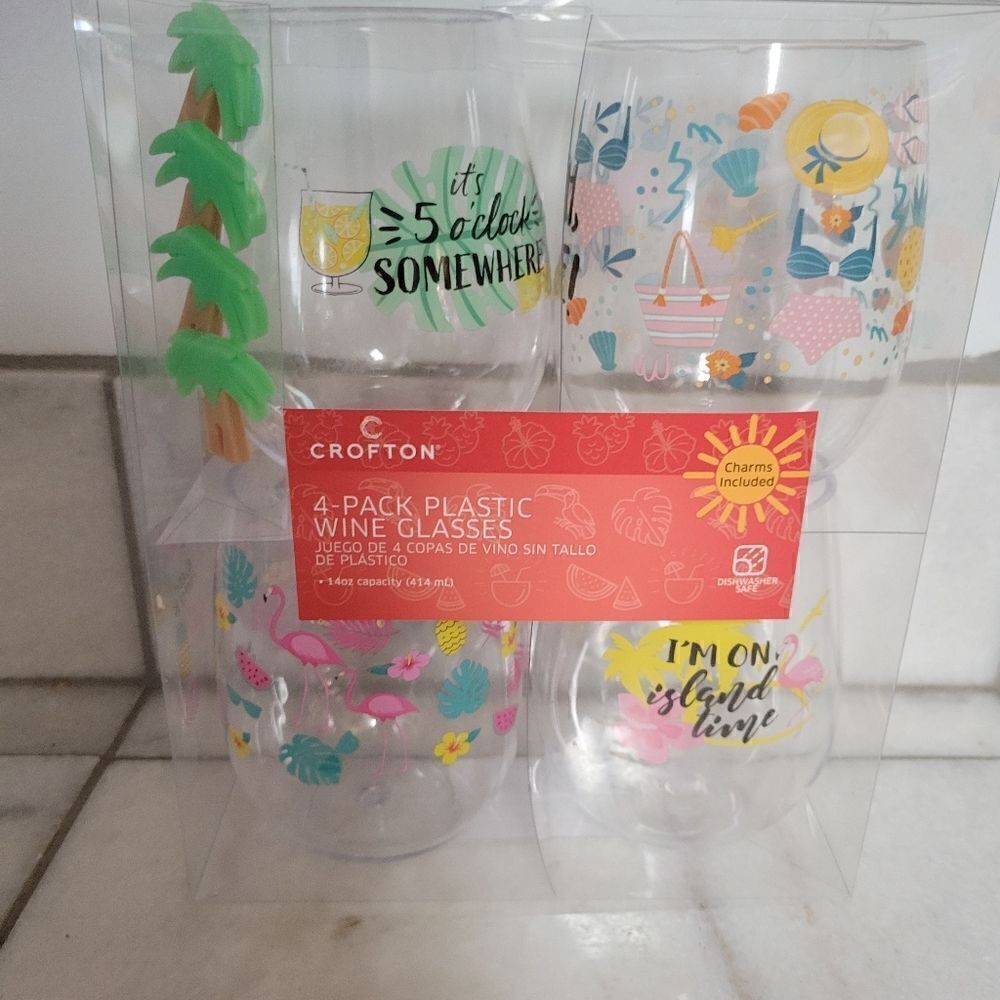 Crofton 4-Pack Summer-Themed Plastic Wine Glasses Set NEW